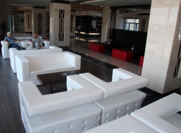 MELISSA GARDEN HOTEL