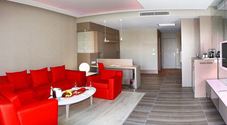 ADAM & EVE HOTEL