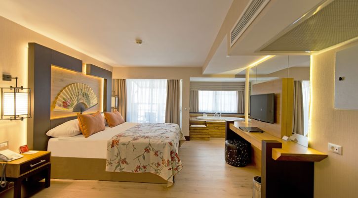 LiMAK LARA HOTEL