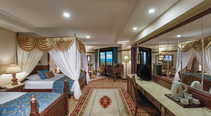 Delphin Palace Hotel