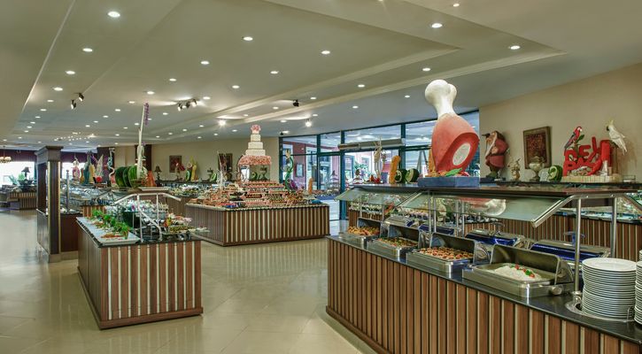 Delphin Palace Hotel