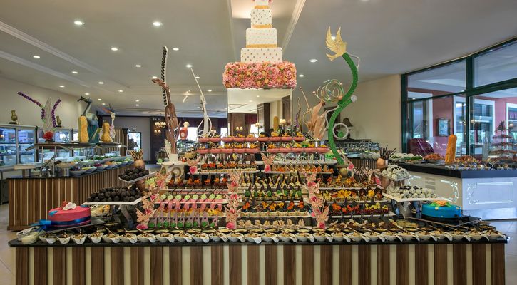 Delphin Palace Hotel