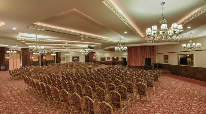 Delphin Palace Hotel