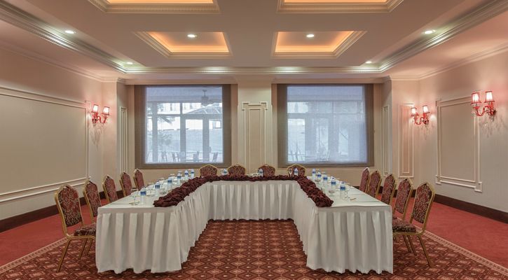 Delphin Palace Hotel