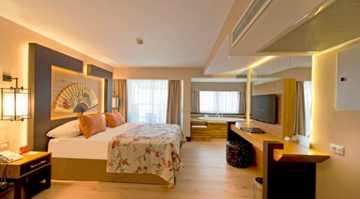 LiMAK LARA HOTEL