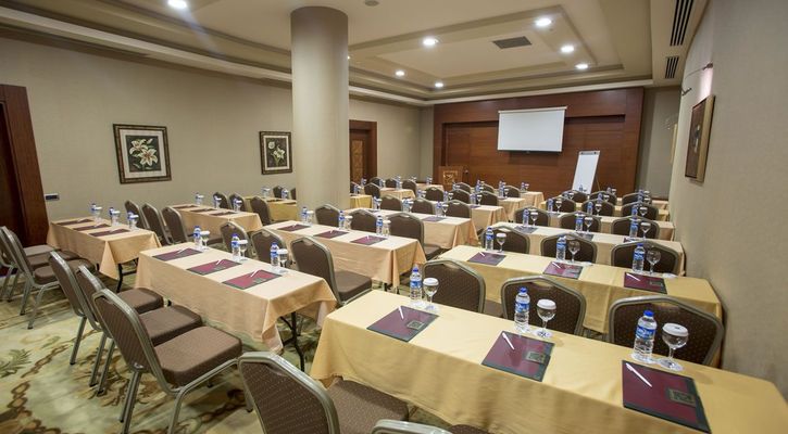 FAME RESiDENCE KEMER