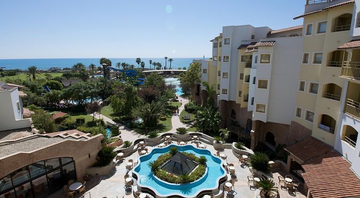LiMAK ARCADiA HOTEL