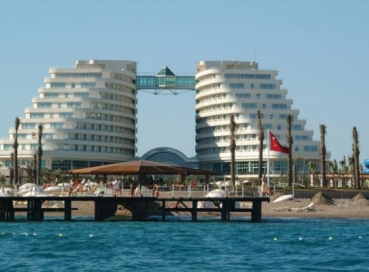 MiRACLE RESORT HOTEL