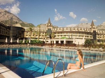 LE CHATEAU DE PRESTIGE RESORT 