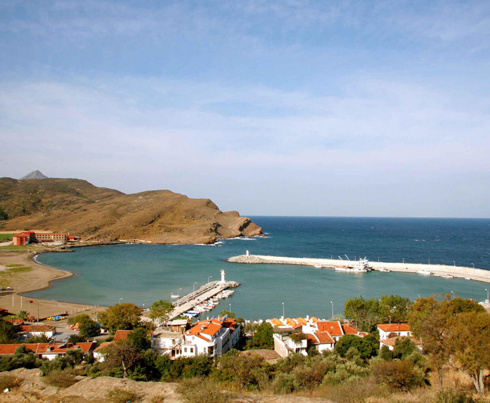 UÇAKLI BÜYÜK EGE İZMİR GÖKÇEADA BOZCAADA AYVALIK TURU