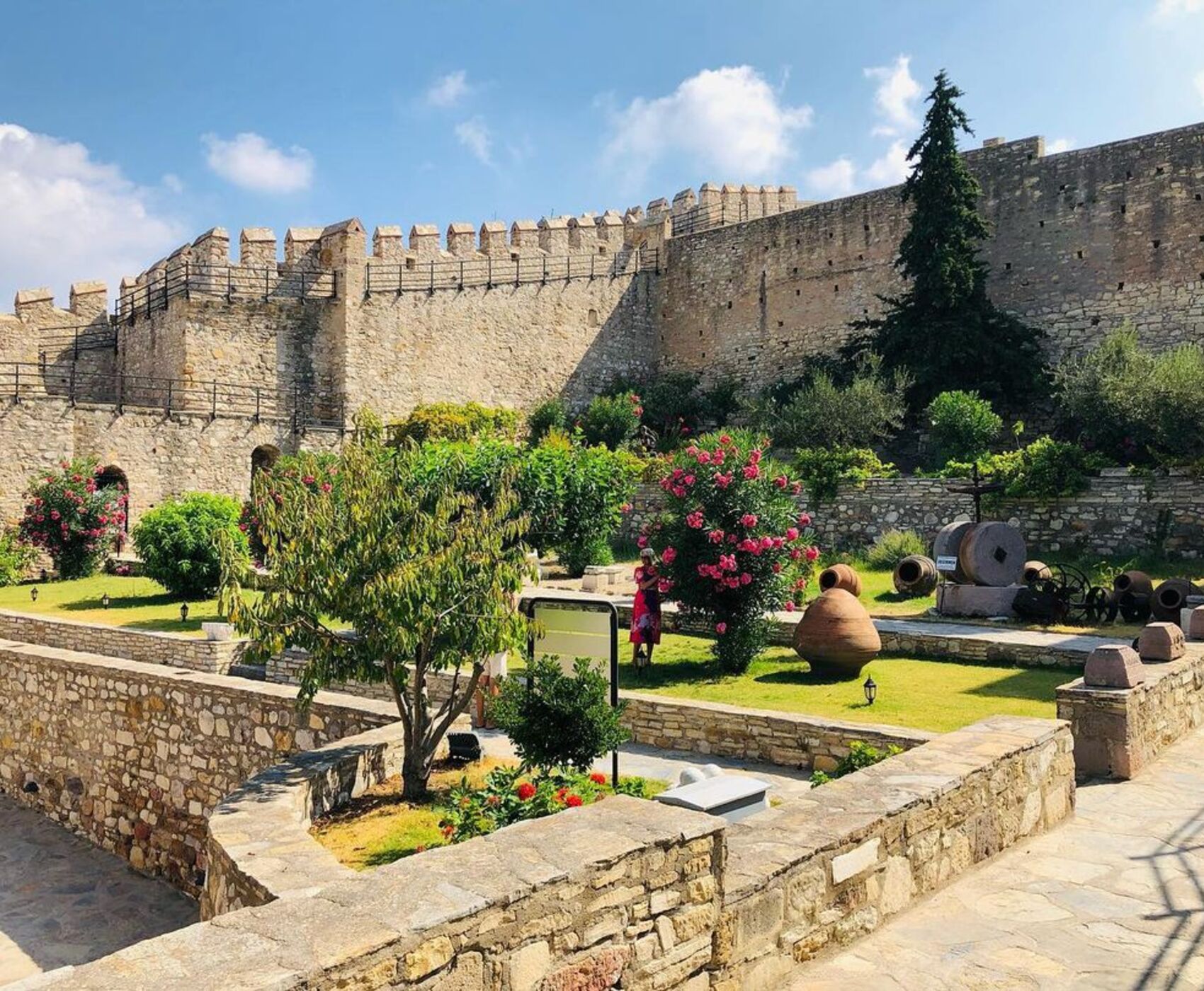 UÇAKLI BÜYÜK EGE İZMİR GÖKÇEADA BOZCAADA AYVALIK TURU