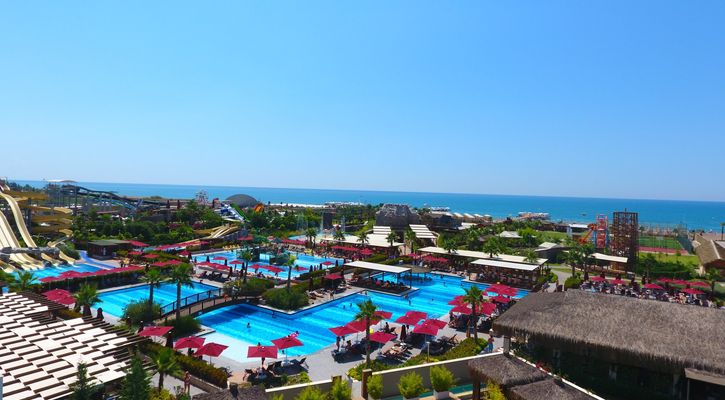 Kaya Palazzo Golf Resort
