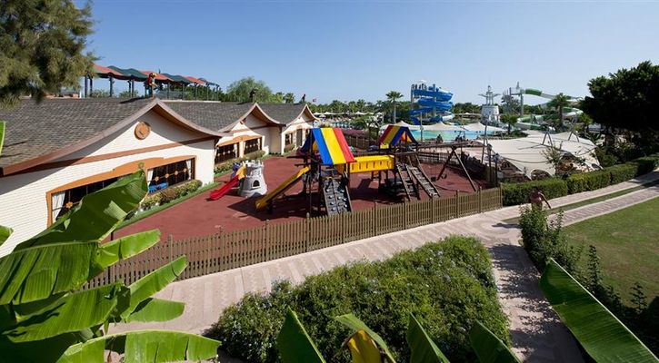 LiMAK LiMRA HOTEL