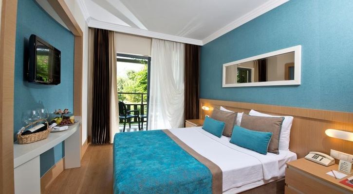 LiMAK LiMRA HOTEL