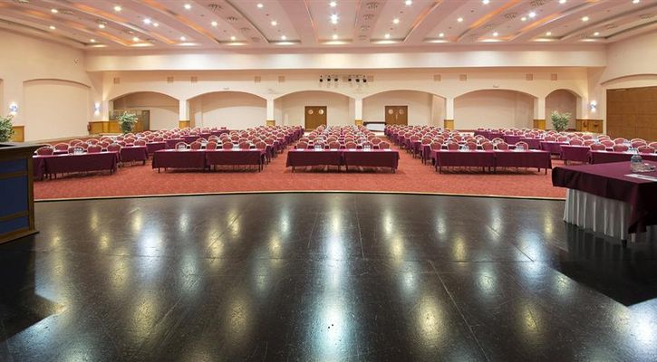 LiMAK LiMRA HOTEL