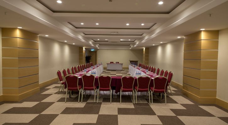 LiMAK LiMRA HOTEL