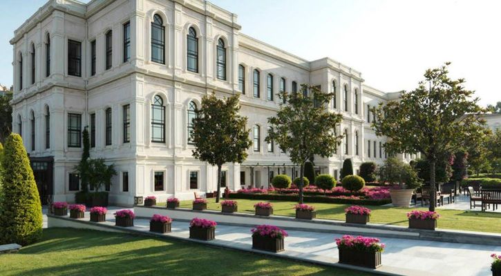 Four Seasons Hotel Istanbul At The Bosphorus