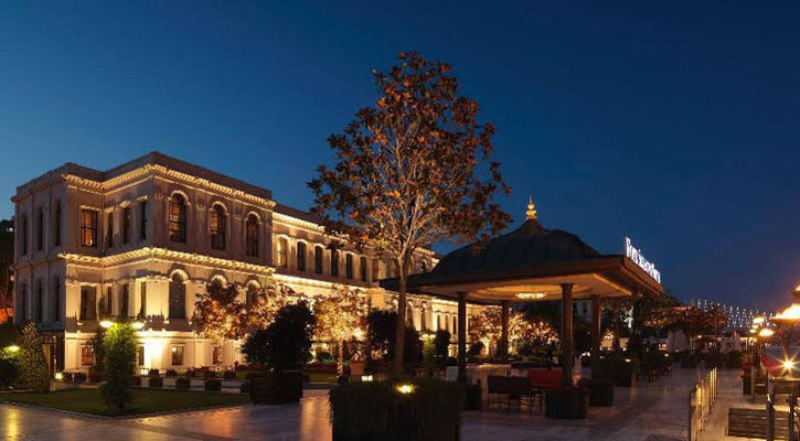 Four Seasons Hotel Istanbul At The Bosphorus