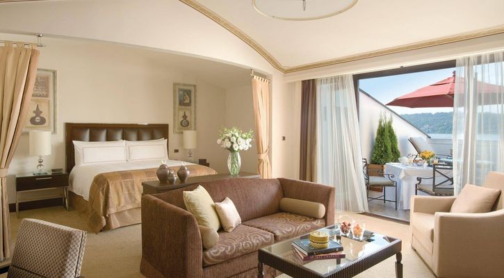 Four Seasons Hotel Istanbul At The Bosphorus