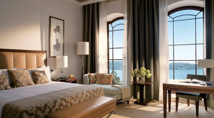 Four Seasons Hotel Istanbul At The Bosphorus
