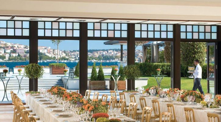 Four Seasons Hotel Istanbul At The Bosphorus