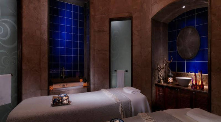 Four Seasons Hotel Istanbul At The Bosphorus