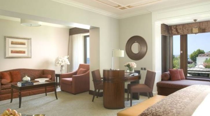 Four Seasons Hotel Istanbul At The Bosphorus