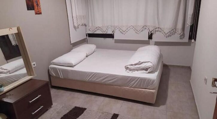 Funky Monkey Antalya Hostel & Pub