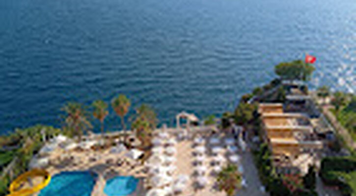 Adonis Hotel