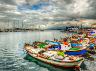 UÇAKLI BUTİK EGE  ALAÇATI ÇEŞME SEFERİHİSAR TURU
