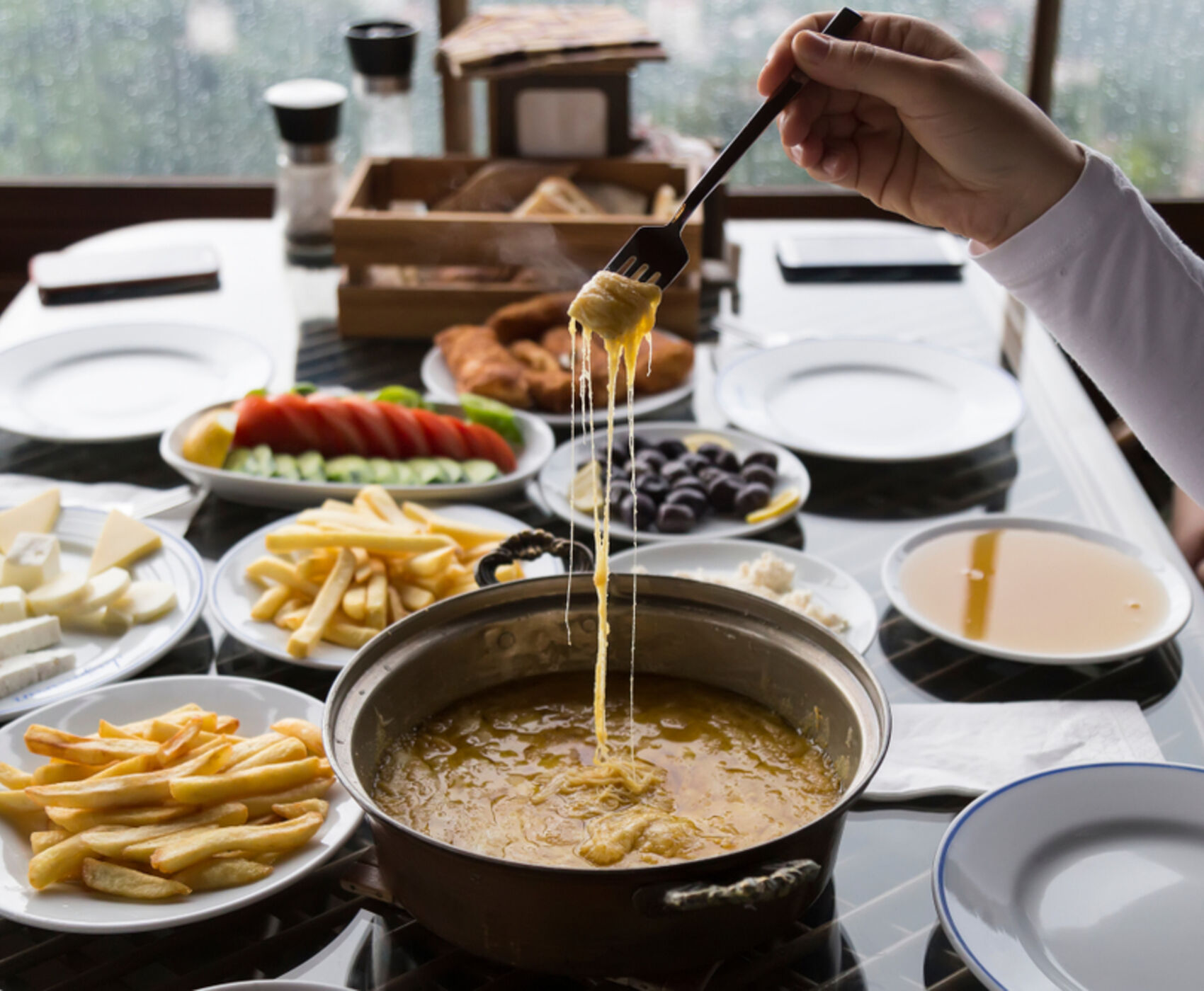 UÇAKLI VAN KARS KARADENİZ BATUM TURU