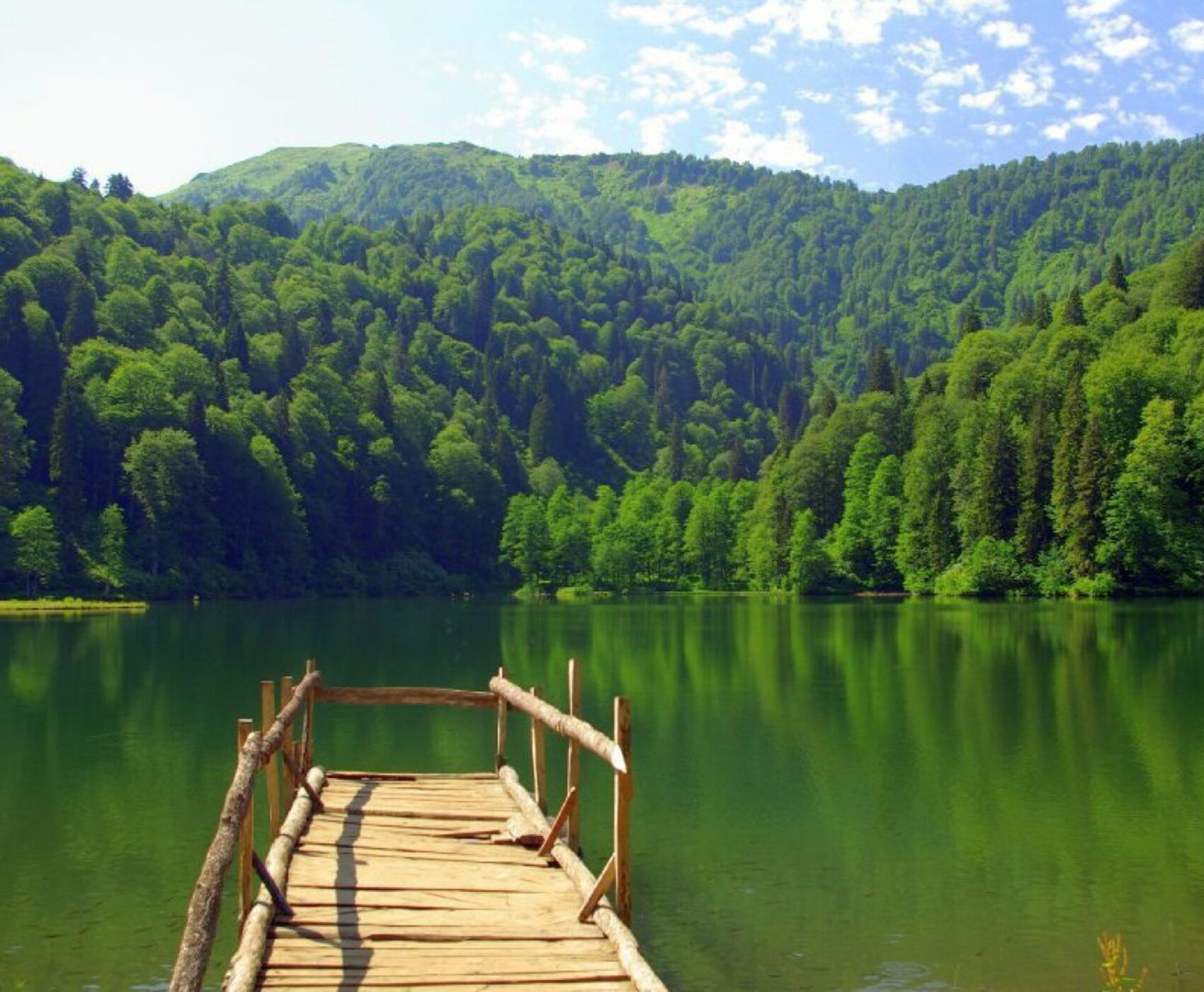 UÇAKLI VAN KARS KARADENİZ BATUM TURU