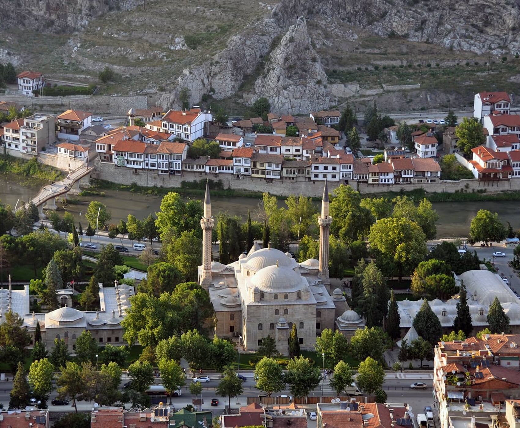 CENTRAL ANATOLIA AND DOCTOR FISHES TOUR BY PLANE