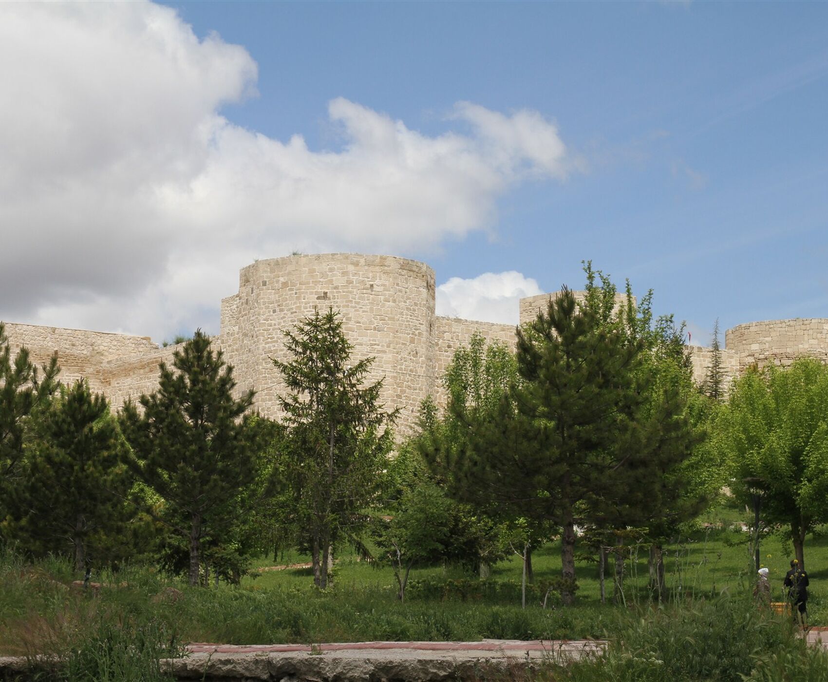 TULIP GARDENS & KARAMAN & TAŞKALE GRANARIES