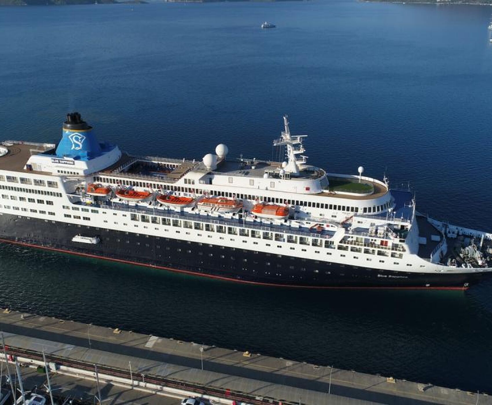 ÇEŞME ÇIKIŞLI SELECTUM BLU CRUISES İLE  TEK ADA RODOS