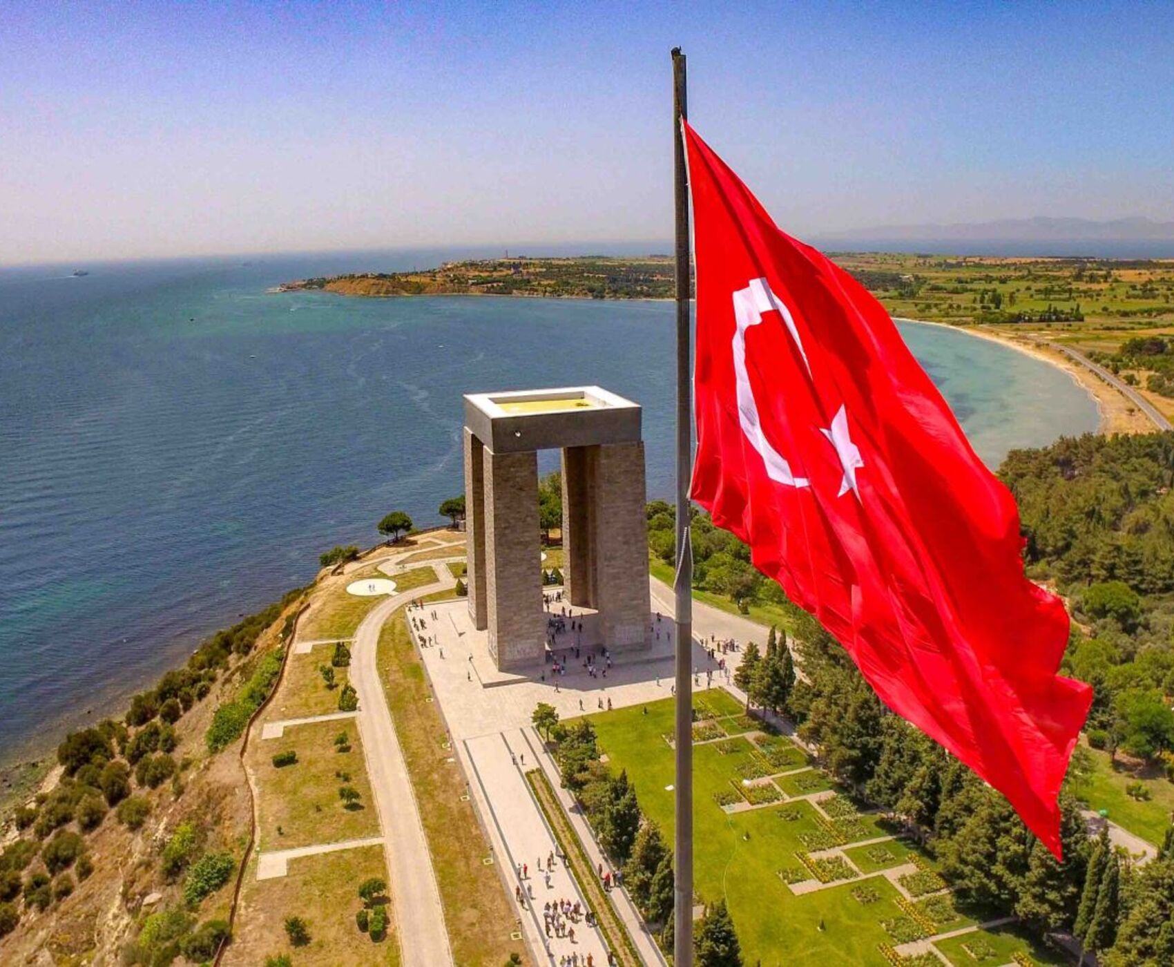 UÇAKLI İZMİR &ALAÇATI & FOÇA & AYVALIK &  BOZCAADA & ÇANAKKALE & BANDIRMA & BURSA 