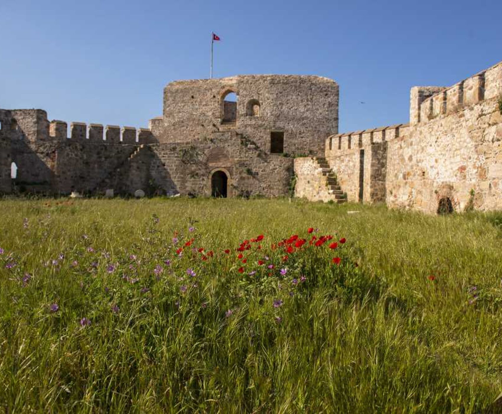 UÇAKLI İZMİR &ALAÇATI & FOÇA & AYVALIK &  BOZCAADA & ÇANAKKALE & BANDIRMA & BURSA 