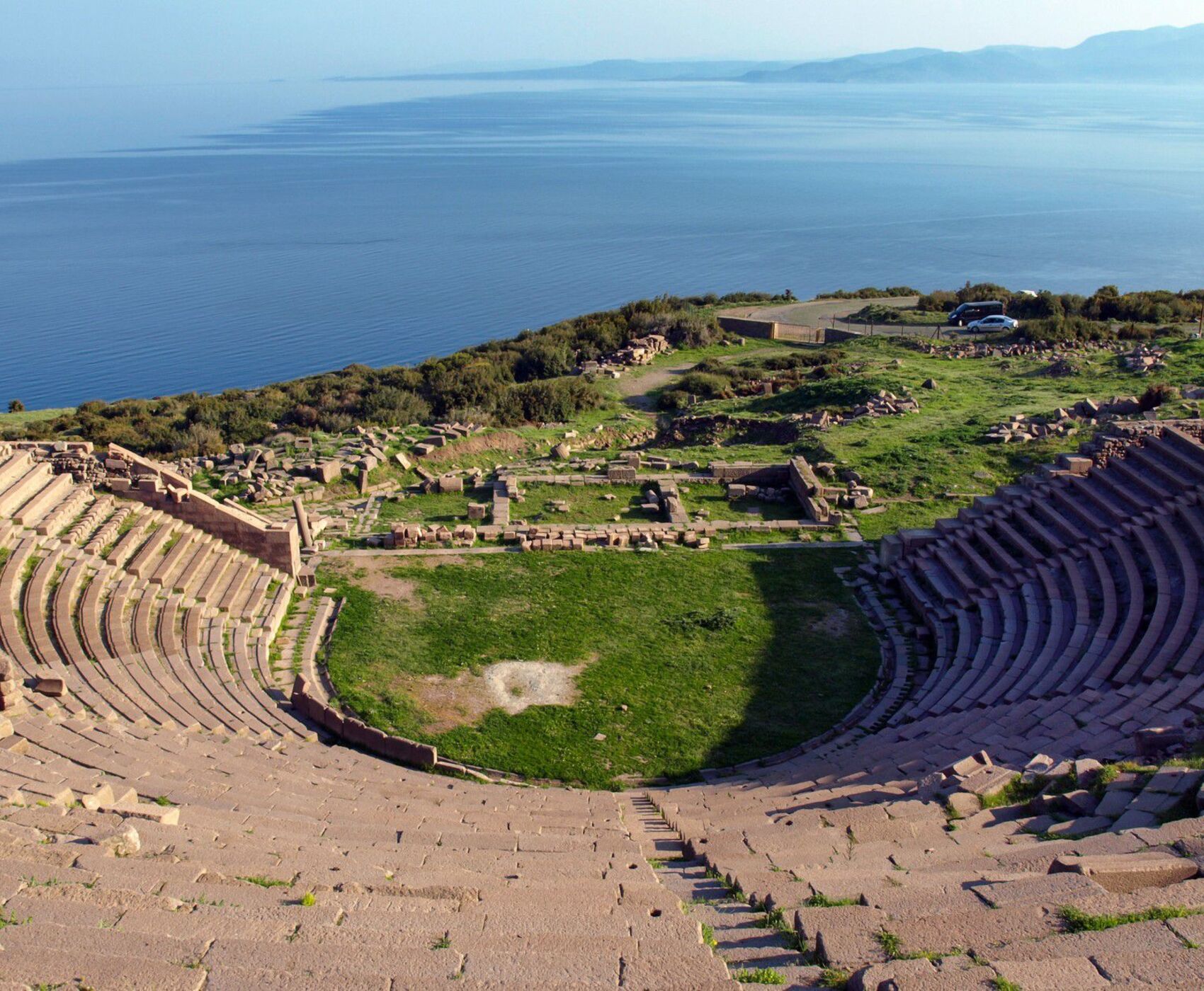 UÇAKLI İZMİR &ALAÇATI & FOÇA & AYVALIK &  BOZCAADA & ÇANAKKALE & BANDIRMA & BURSA 