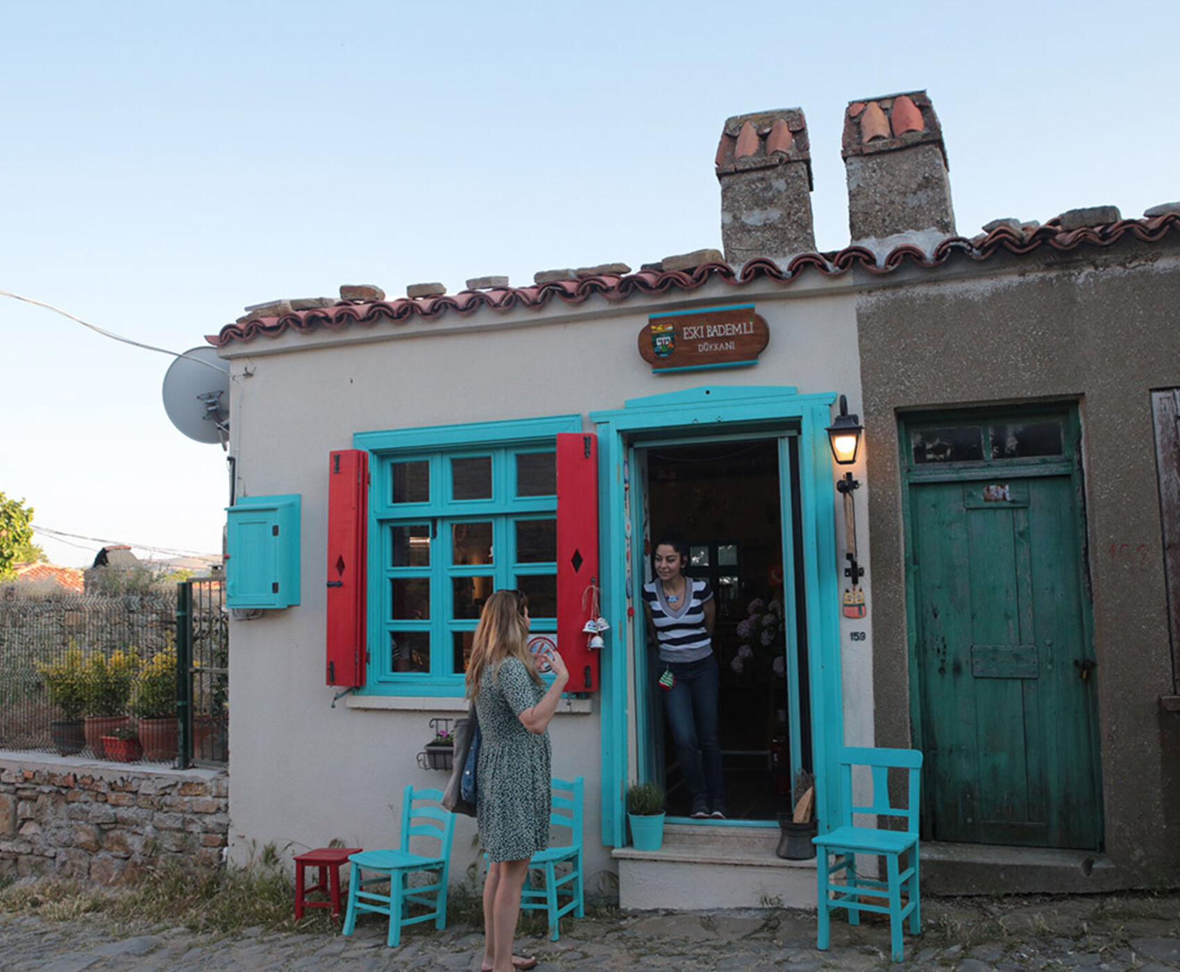 UÇAKLI İZMİR &ALAÇATI & FOÇA & AYVALIK &  BOZCAADA & ÇANAKKALE & BANDIRMA & BURSA 