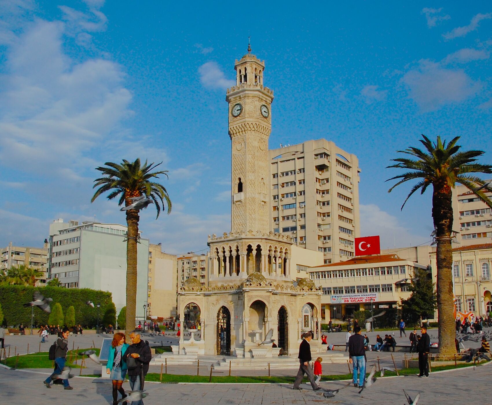 UÇAKLI İZMİR &ALAÇATI & FOÇA & AYVALIK &  BOZCAADA & ÇANAKKALE & BANDIRMA & BURSA 