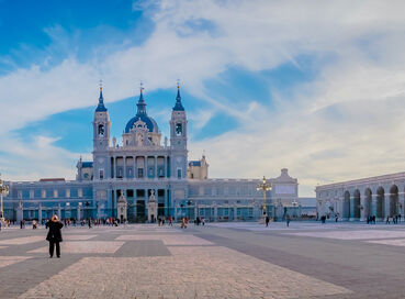 MEGA PORTEKİZ & ENDULUS & ISPANYA TURU Türk Hava Yolları ile 7 gece