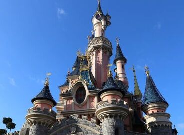 Antalya Çıkışlı Paris & Disneyland Turu